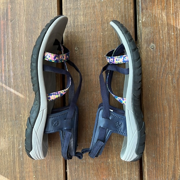 Northside Sandals Size 7 - Picture 3 of 9